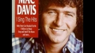 Mac Davis  Its Hard To Be Humble Lyrics on screen [upl. by Jeraldine]