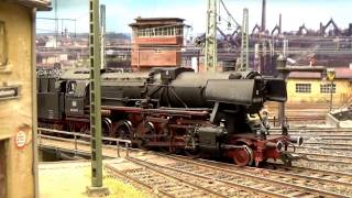 Modellbahn H0 Realistik Bahnbetrieb aus den Epochen IIIIV [upl. by Los]